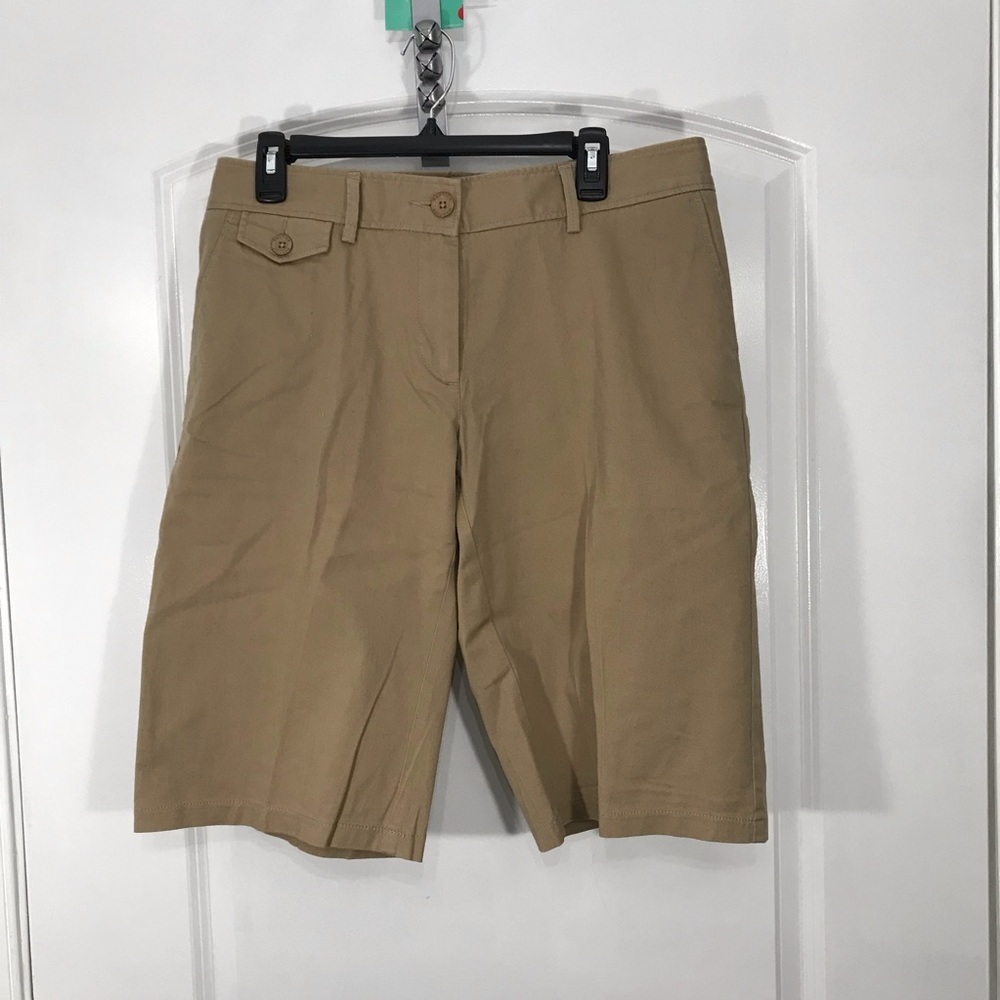 Nautica Classic Tan Women's Shorts  Marina Fit Size 12 CB-117